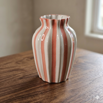 💖 PINK STRIP VASE – 8 INCH 🏺✨