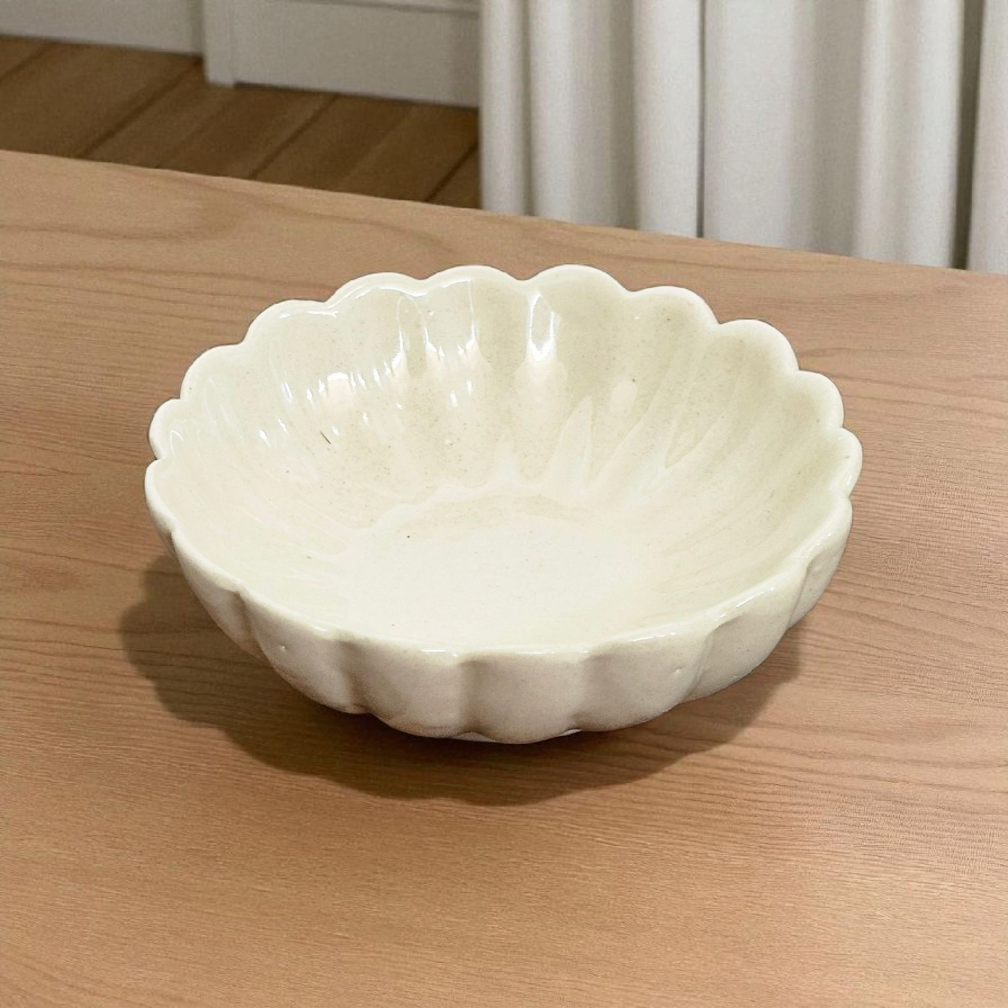 White Flower Dessert Bowl 🌸
