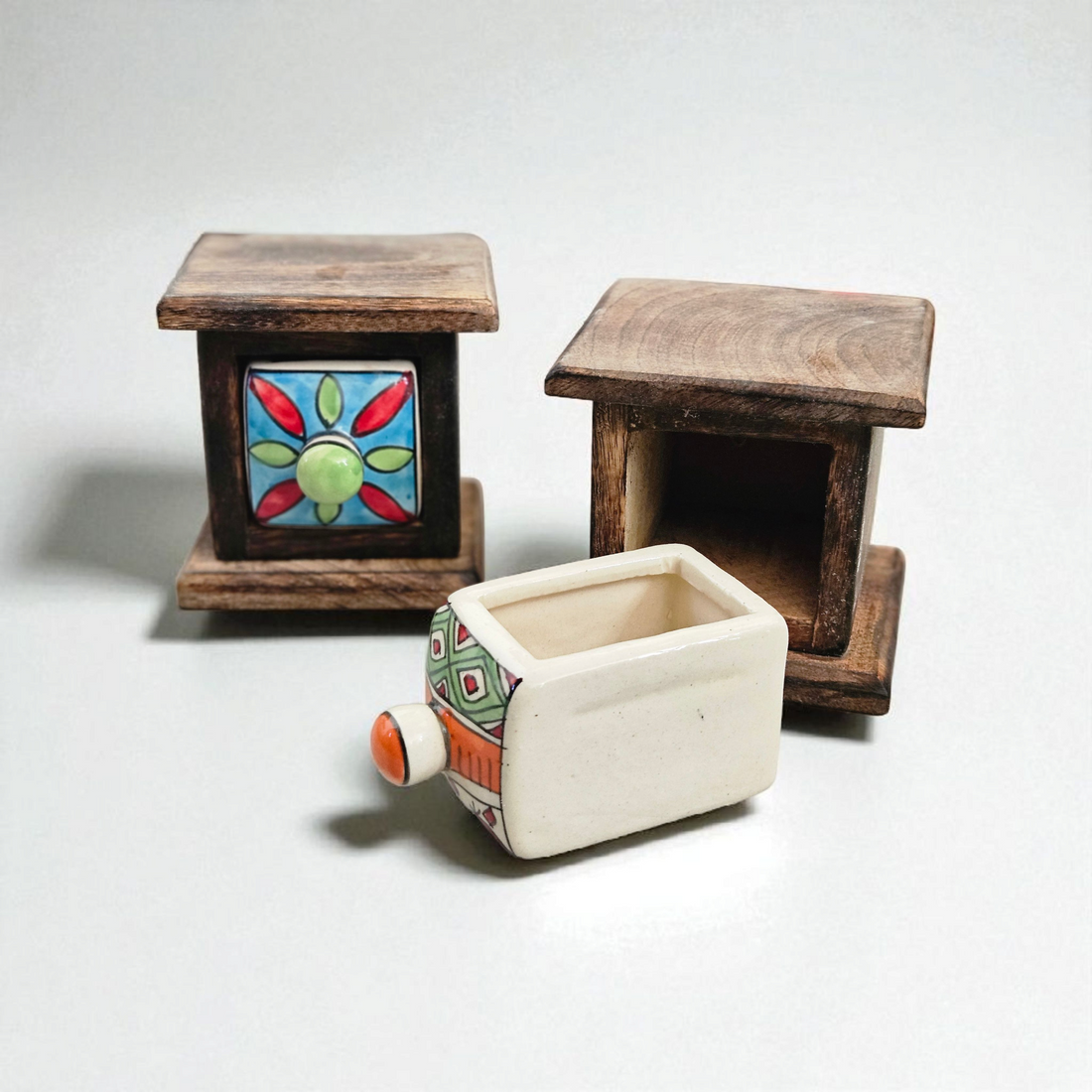 Single Drawer with Wooden Frame – Premium Quality