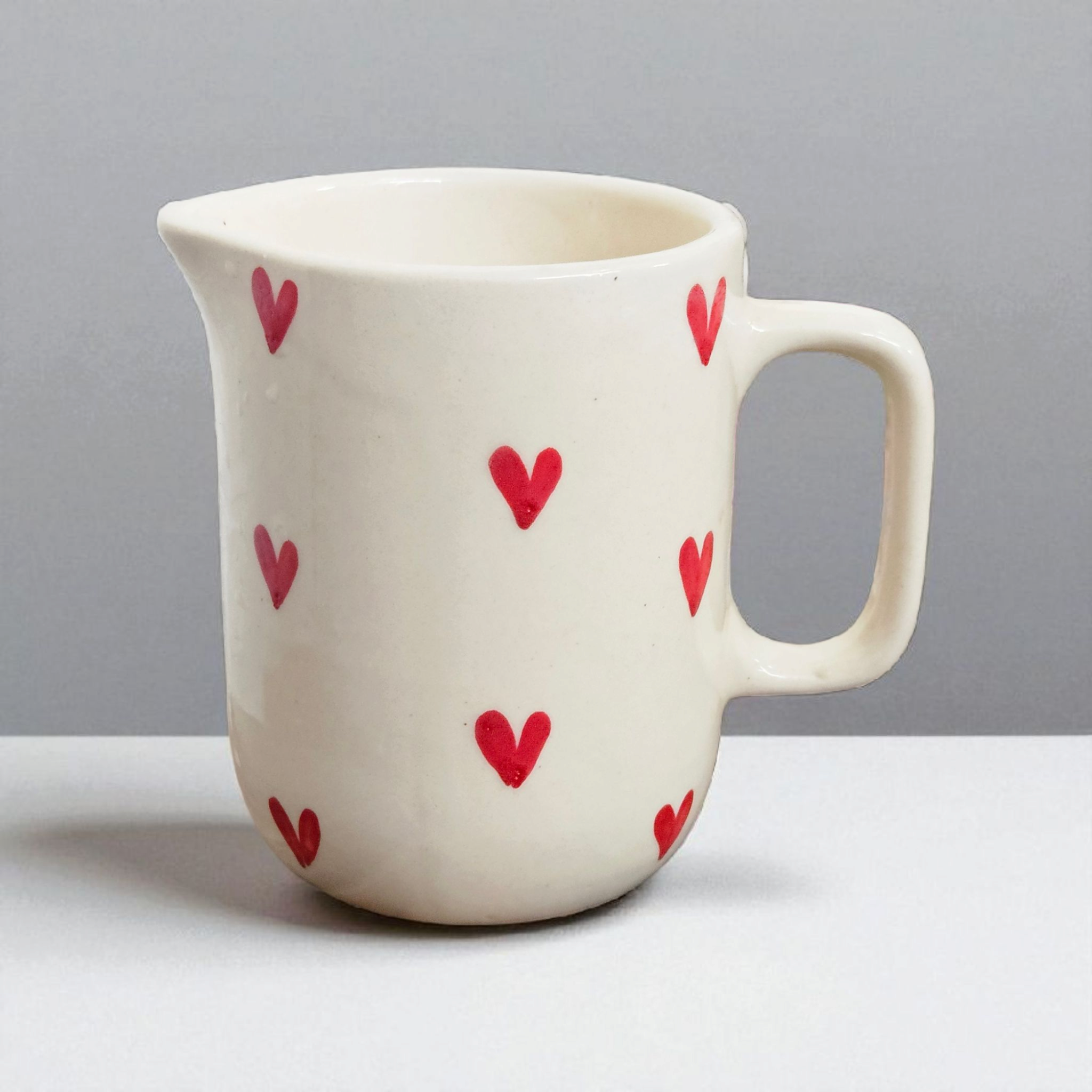 Water Jug – Red Heart Print (500ml) ❤️