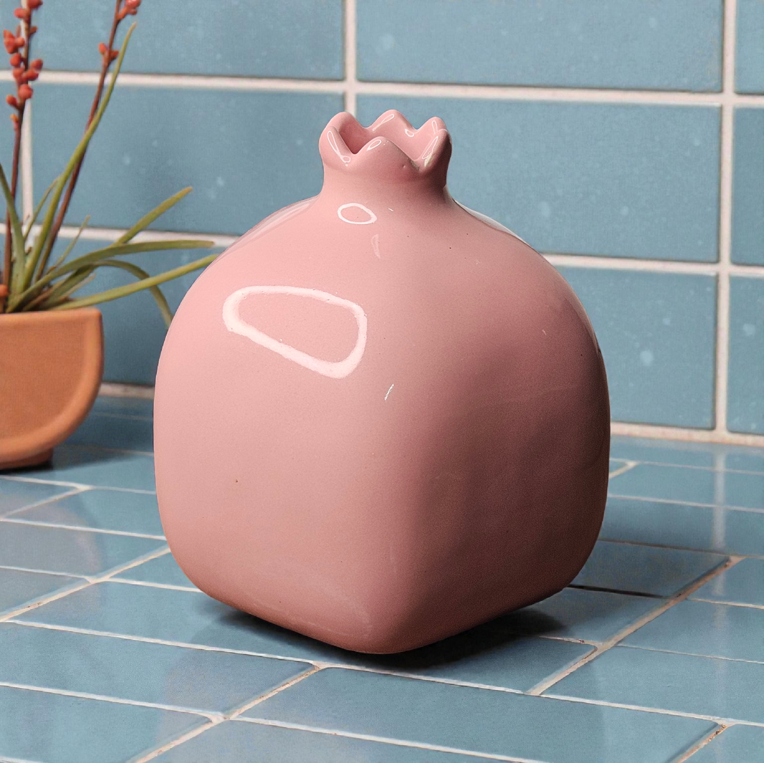 💗 Ceramic Pink Pomegranate Vase – 6 Inch