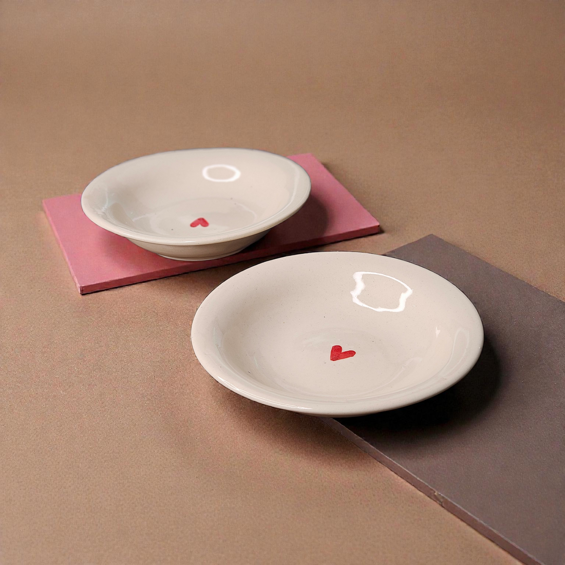 7 inch ❤️ Pasta Quarter Plate with Heart Painting – Elegant & romantic design
