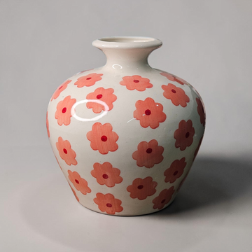 🌸 PINK FLOWER MATKA VASE – 8 INCH 🏺