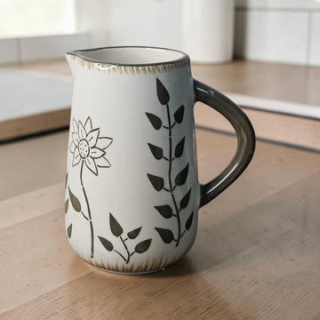 💚 Green Flower Ceramic Water Jug – 1 Litre 🌸🍶